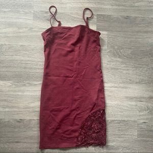 Forever 21 mauve lace dress small